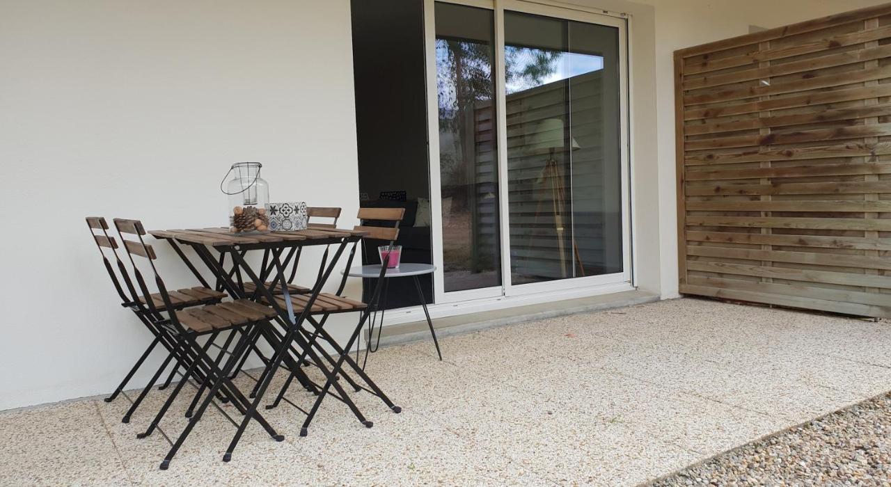 Charmant Studio Residence Avec Terrasse Jardin Au Centre De 瓦讷 外观 照片