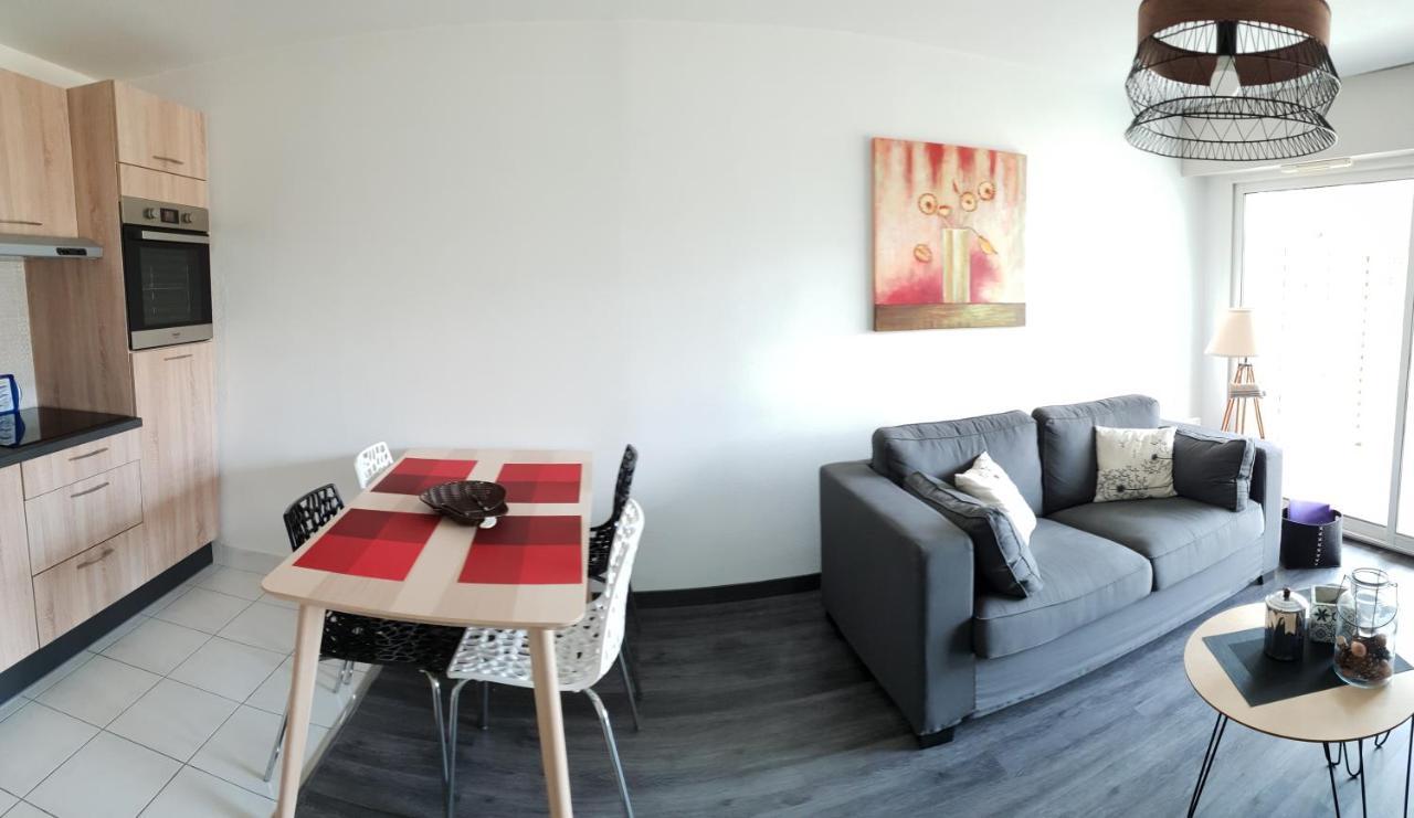 Charmant Studio Residence Avec Terrasse Jardin Au Centre De 瓦讷 外观 照片